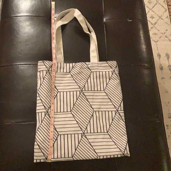 3 for $15💥 Tote Living Traveling Share READ - Picture 9 of 10